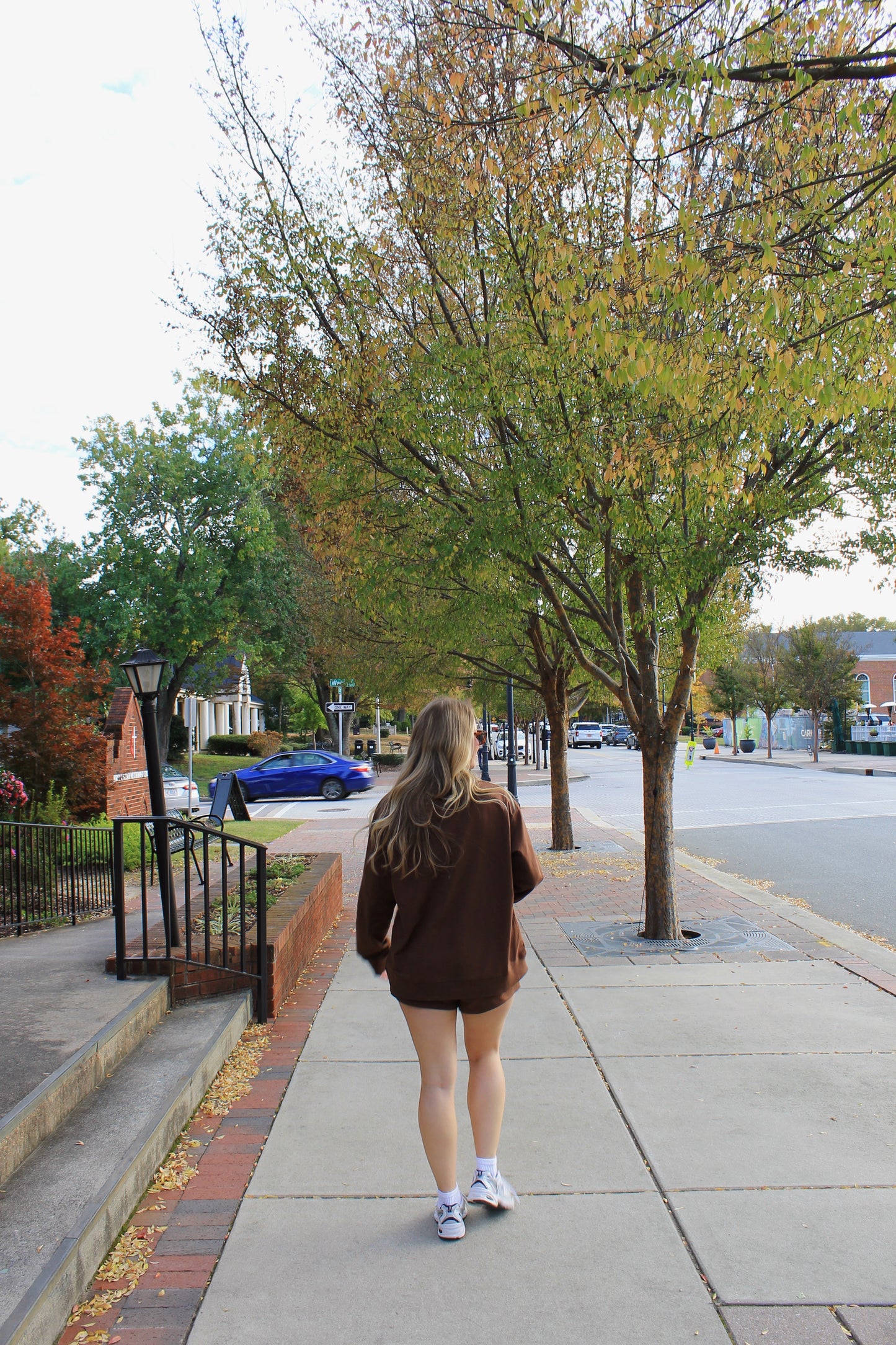 Relaxed Mock Neck - Chocolate