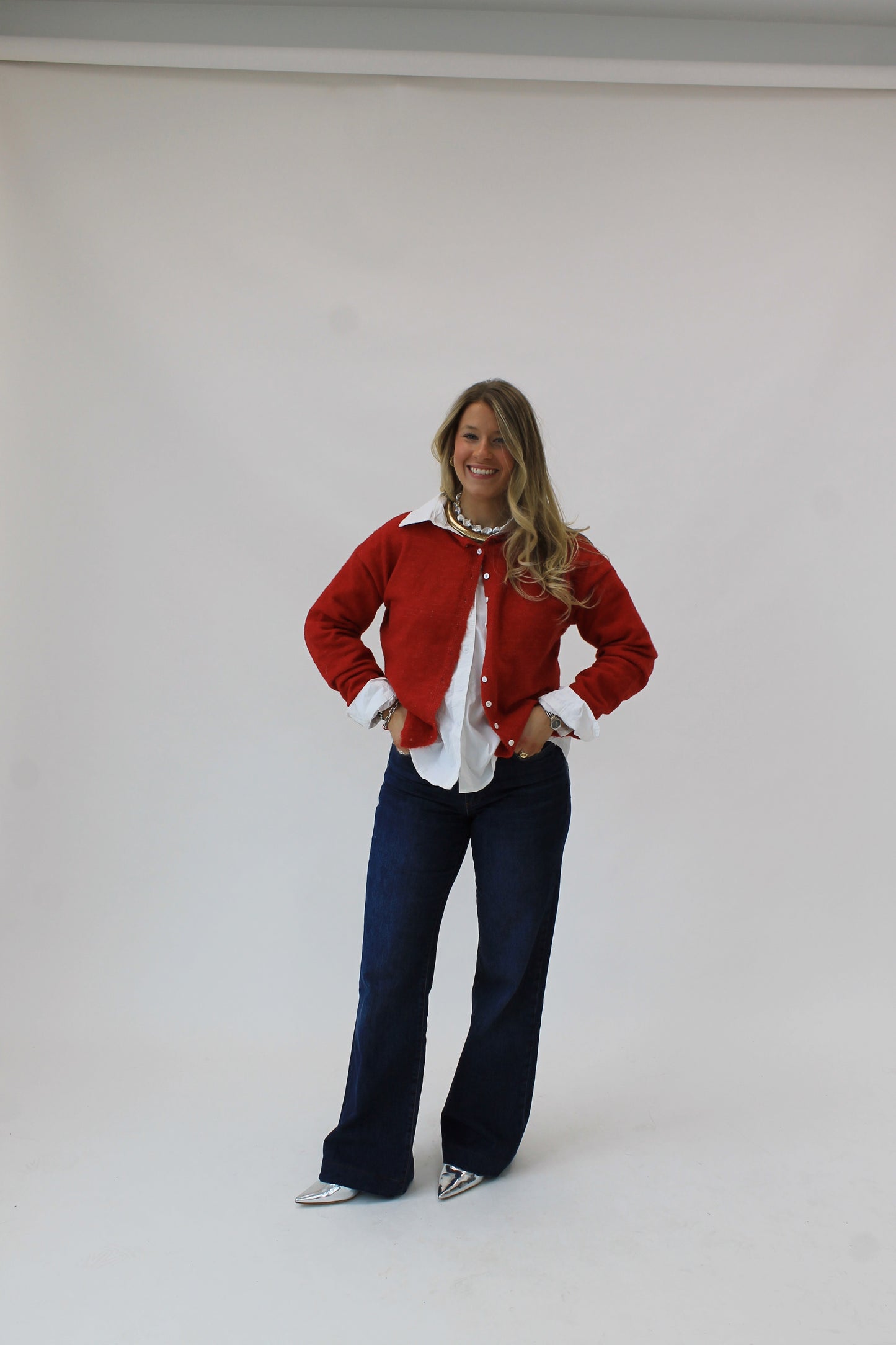 The Classic Sweater - Red