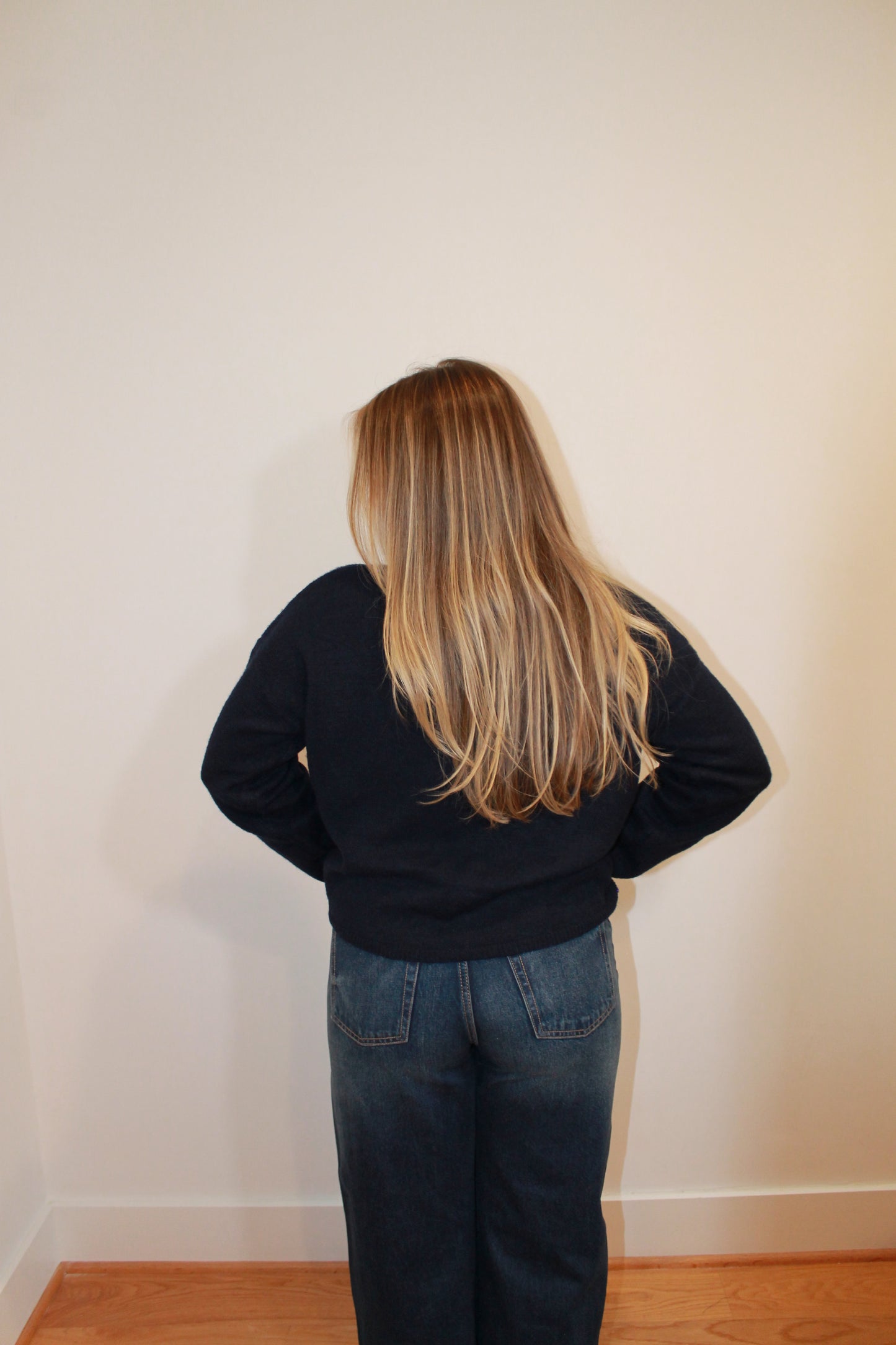 The Classic Sweater - Navy