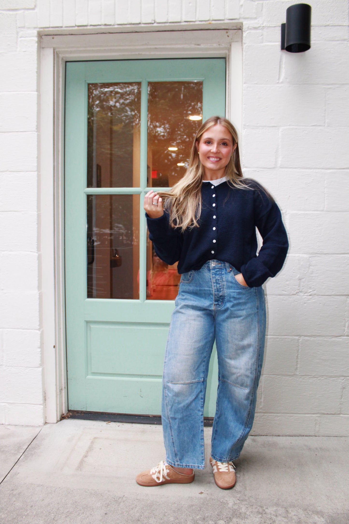 The Classic Sweater - Navy